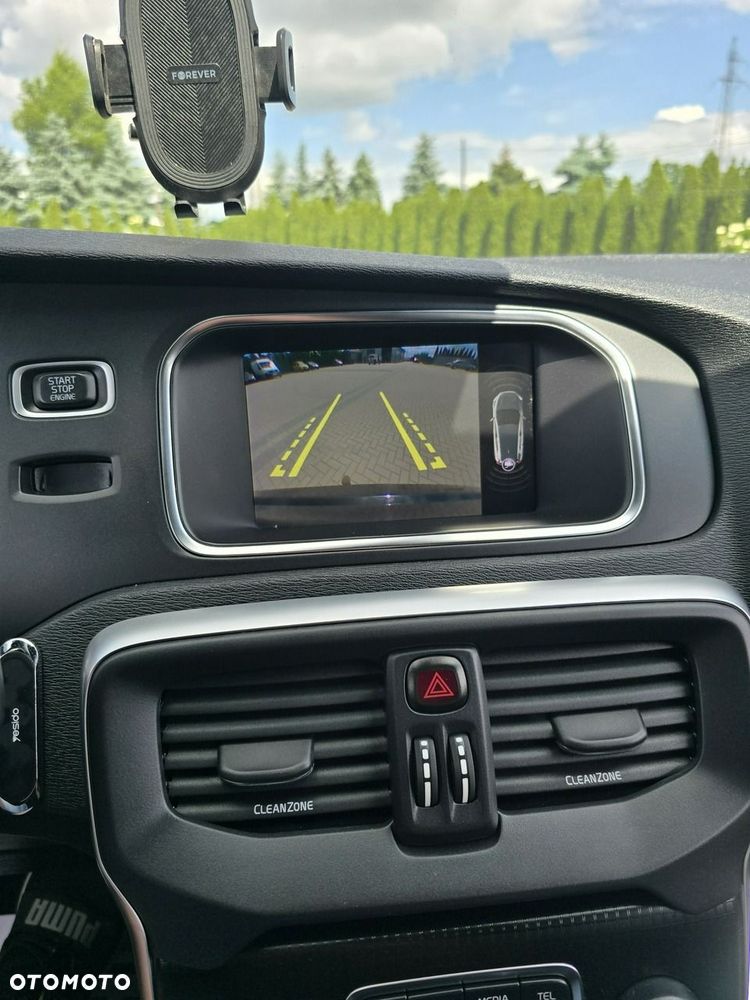 Volvo V40 - 26