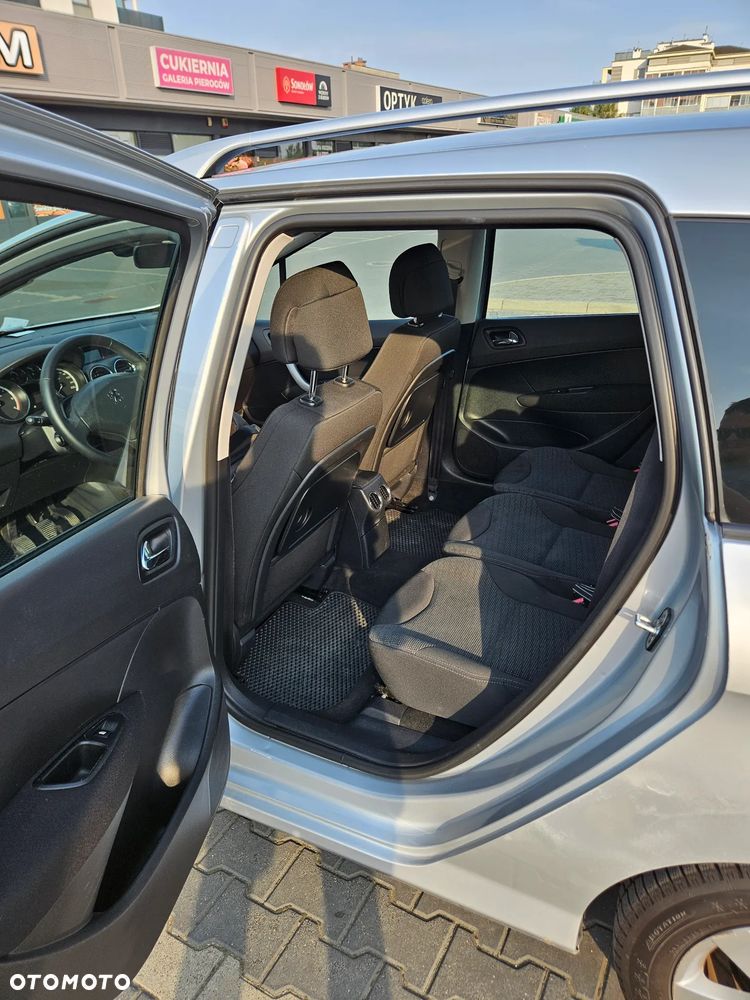 Peugeot 308 1.6 HDi Premium - 21