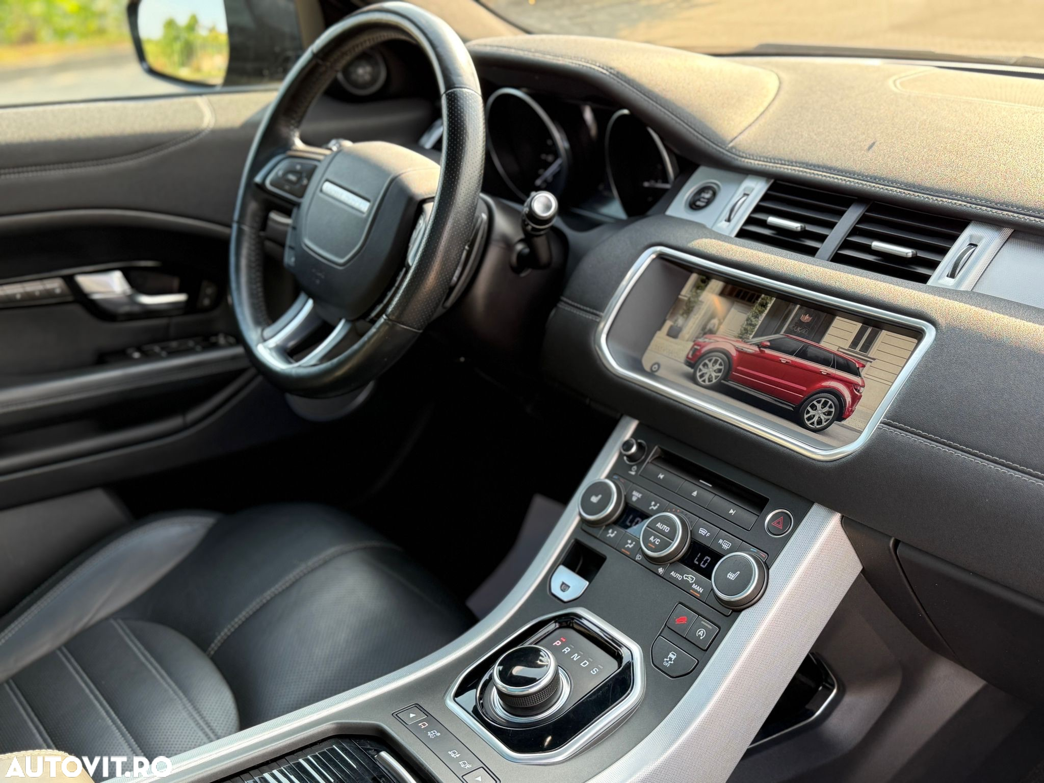 Land Rover Range Rover Evoque - 4