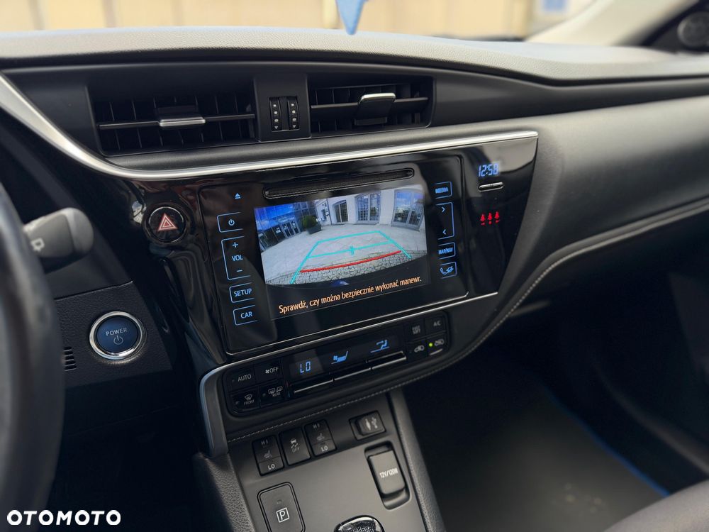 Toyota Auris - 6