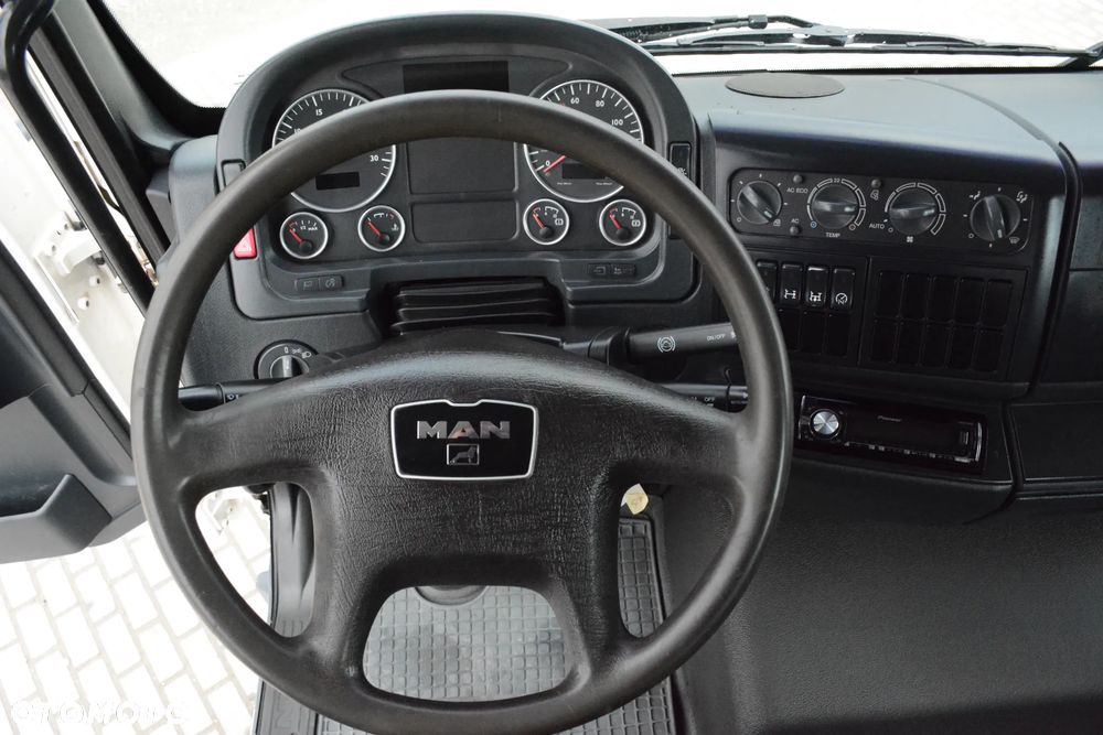 MAN TGM 18.250+HDS / 2011r / HDS HIAB / 4x2 / HDS RADIO / CiF / Niski przebieg - 17