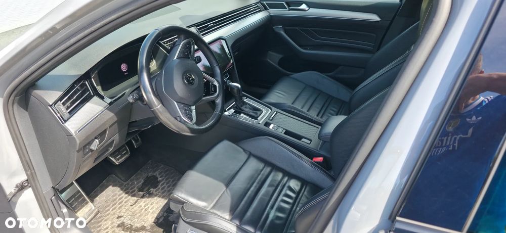 Volkswagen Passat - 7