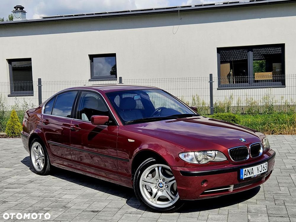 BMW Seria 3 330i Edition Exclusive - 15