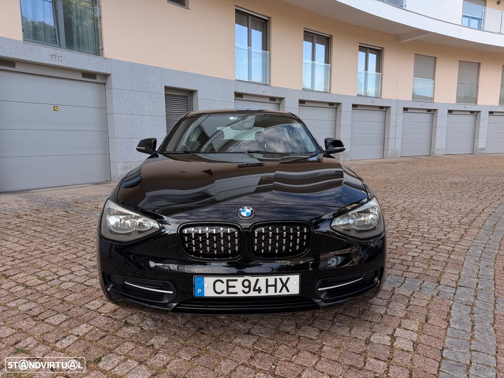 BMW 116 i Sport Line - 2