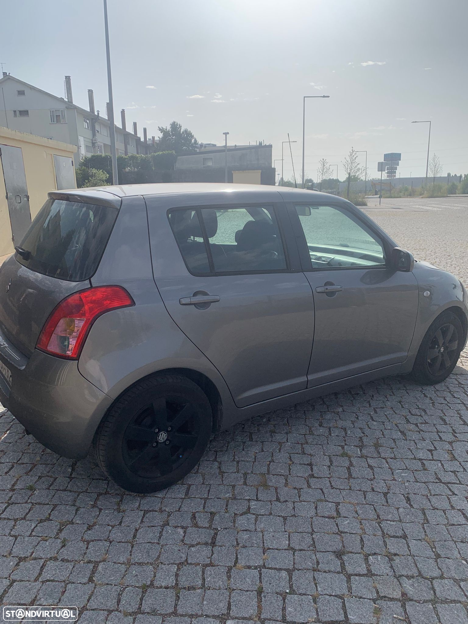 Suzuki Swift 1.3 DDiS GL - 14