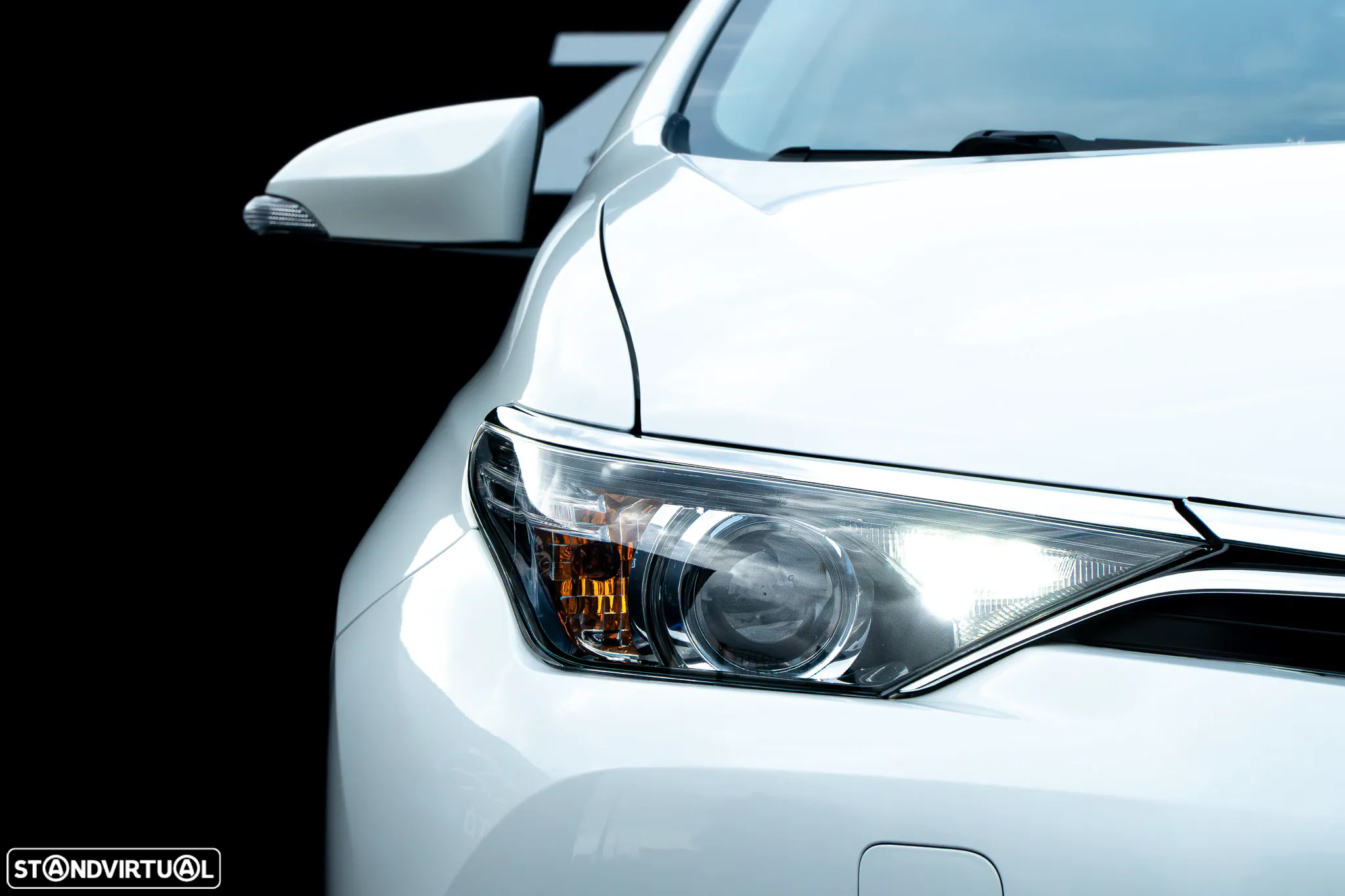 Toyota Auris Touring Sports 1.4 D-4D Com+P.Sport - 4