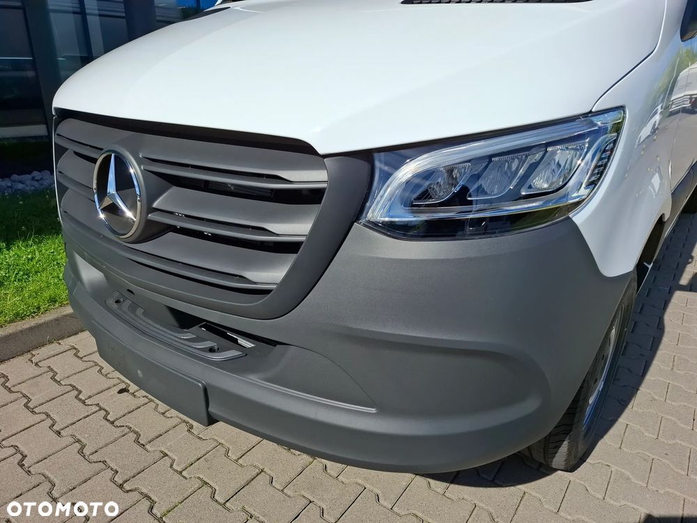 Mercedes-Benz Sprinter 317 CDI Furgon PRO długi 4325 mm L3H2 - 10