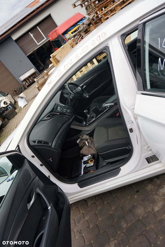 HYUNDAI I40 VF SEDAN 2014 NCW 1.7 CRDI D4FD 116KM TN02D BIAŁY na części - 15