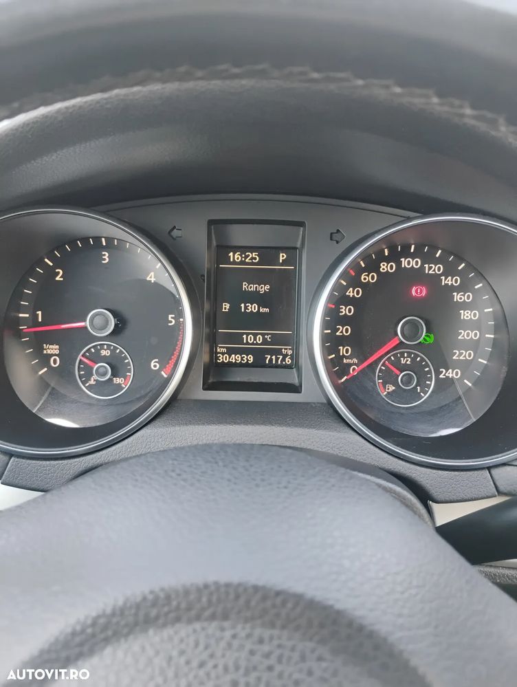 Volkswagen Golf 2.0 TDI DPF DSG Comfortline - 8