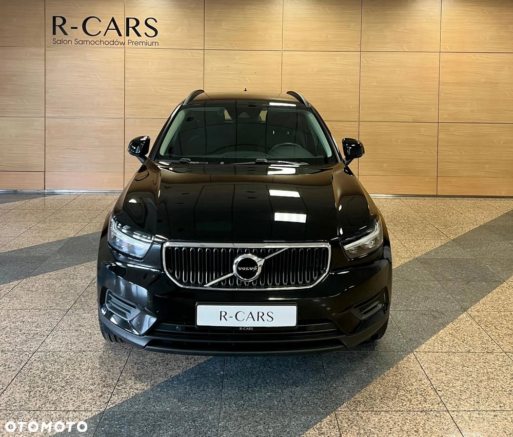 Volvo XC 40 T3 Momentum Pro - 3