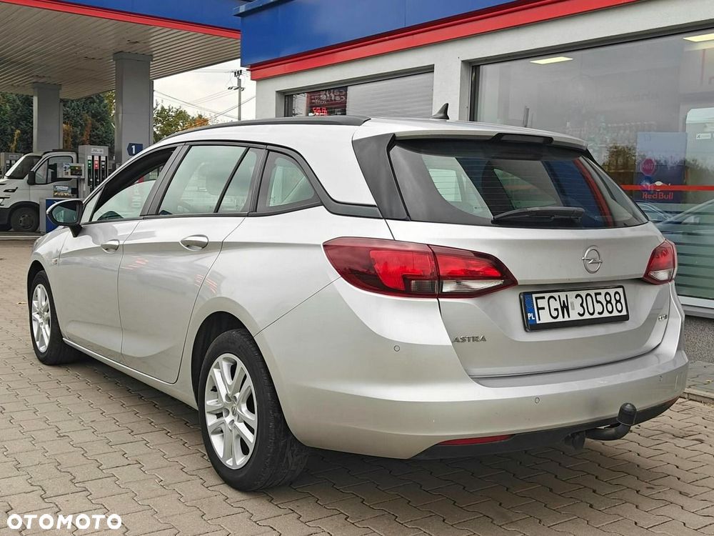 Opel Astra - 7