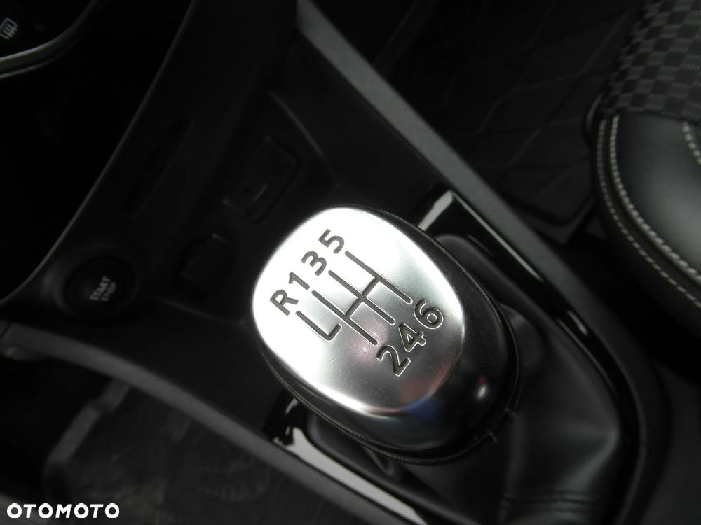 Renault Clio ENERGY TCe 120 INTENS - 27