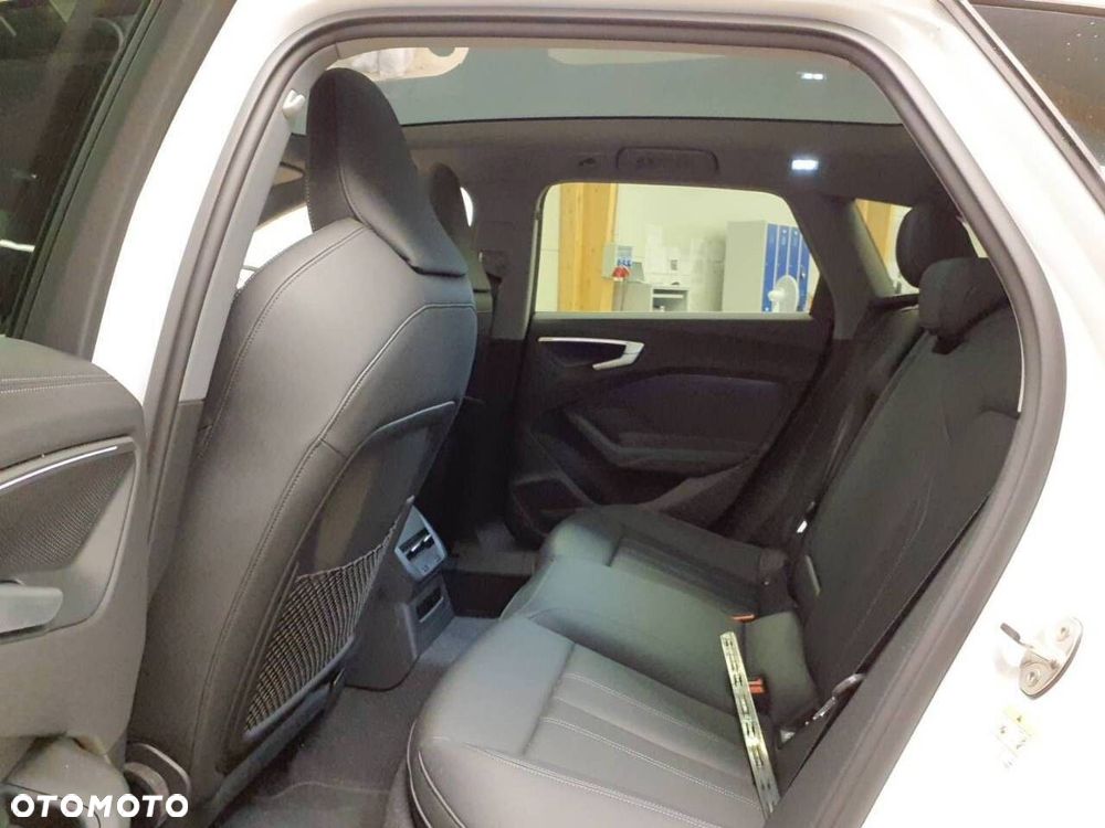 Audi A5 Avant TDI mHEV Quattro S tronic - 10