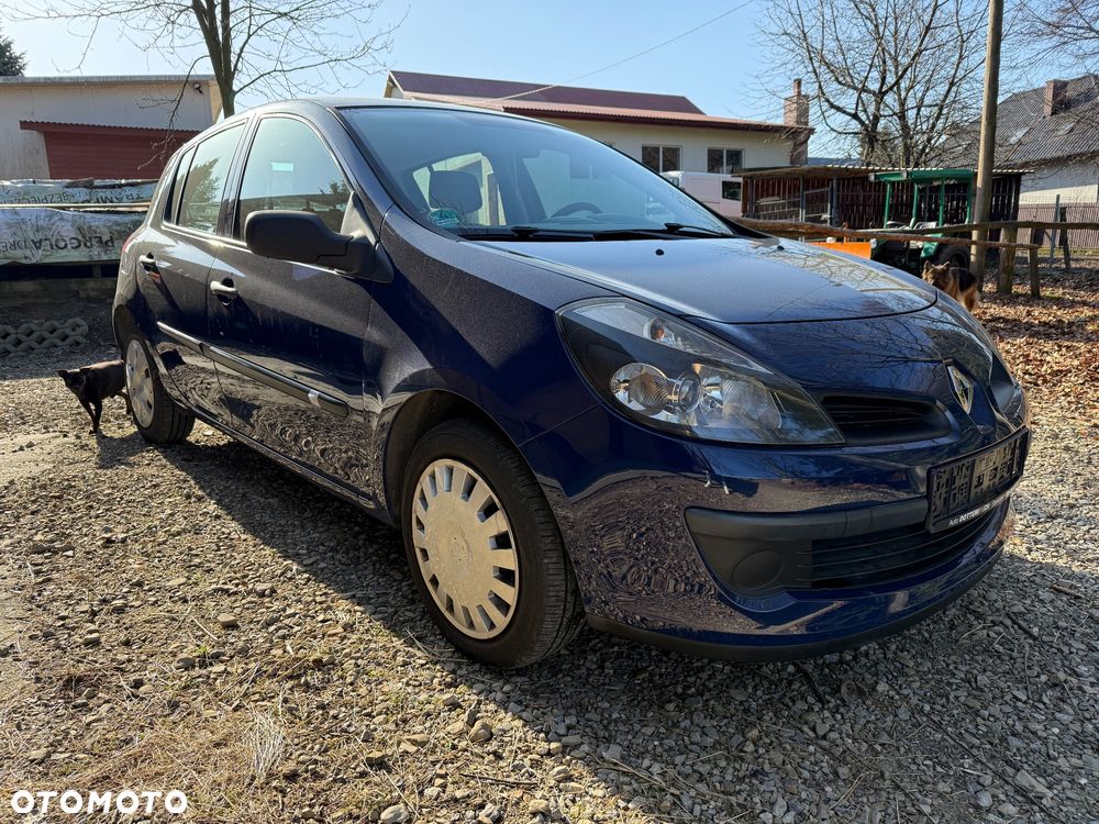 Renault Clio 1.2 16V Emotion - 3
