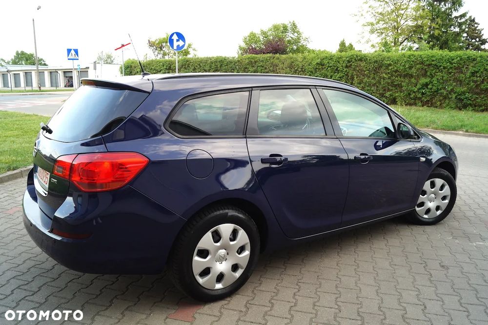 Opel Astra 1.7 CDTI DPF Style - 4