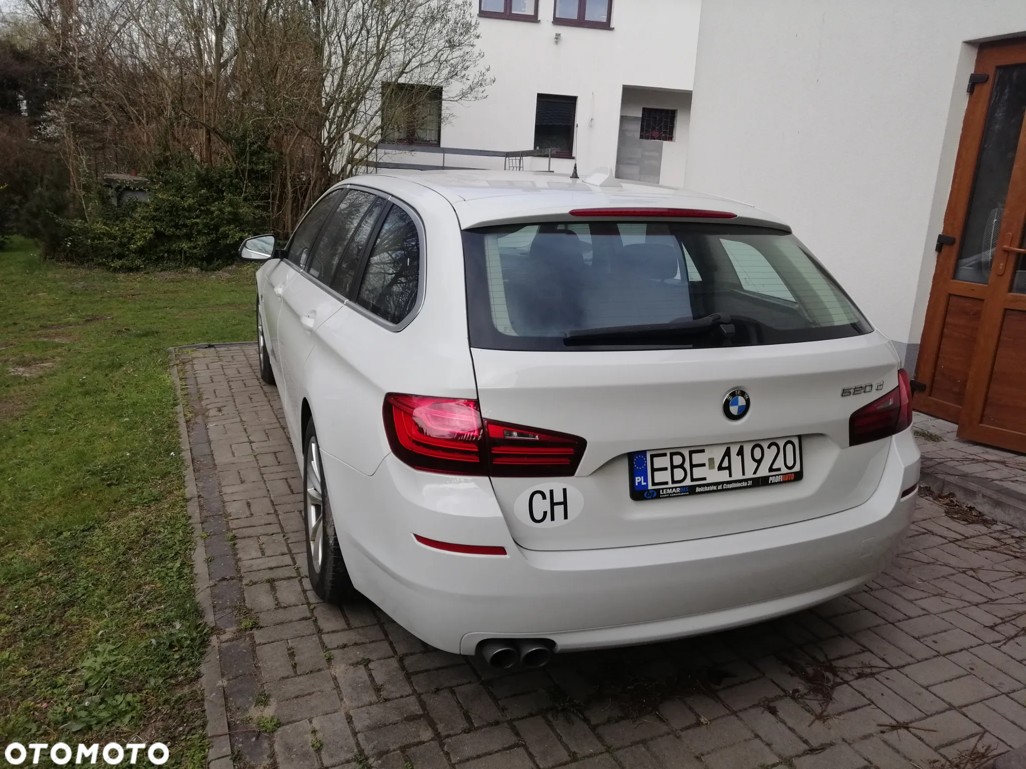 BMW Seria 5 520d Touring - 5