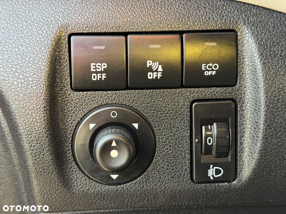 Citroën Berlingo e-HDi 90 FAP EGS6 Multispace - 27