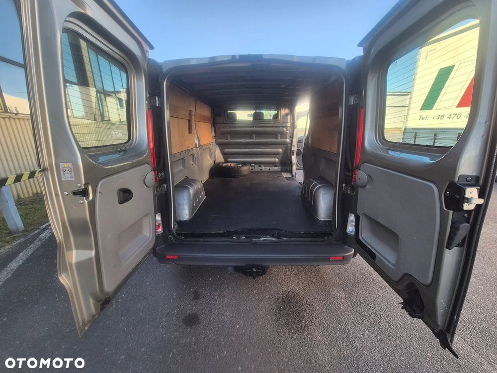 Renault TRAFIC - 23