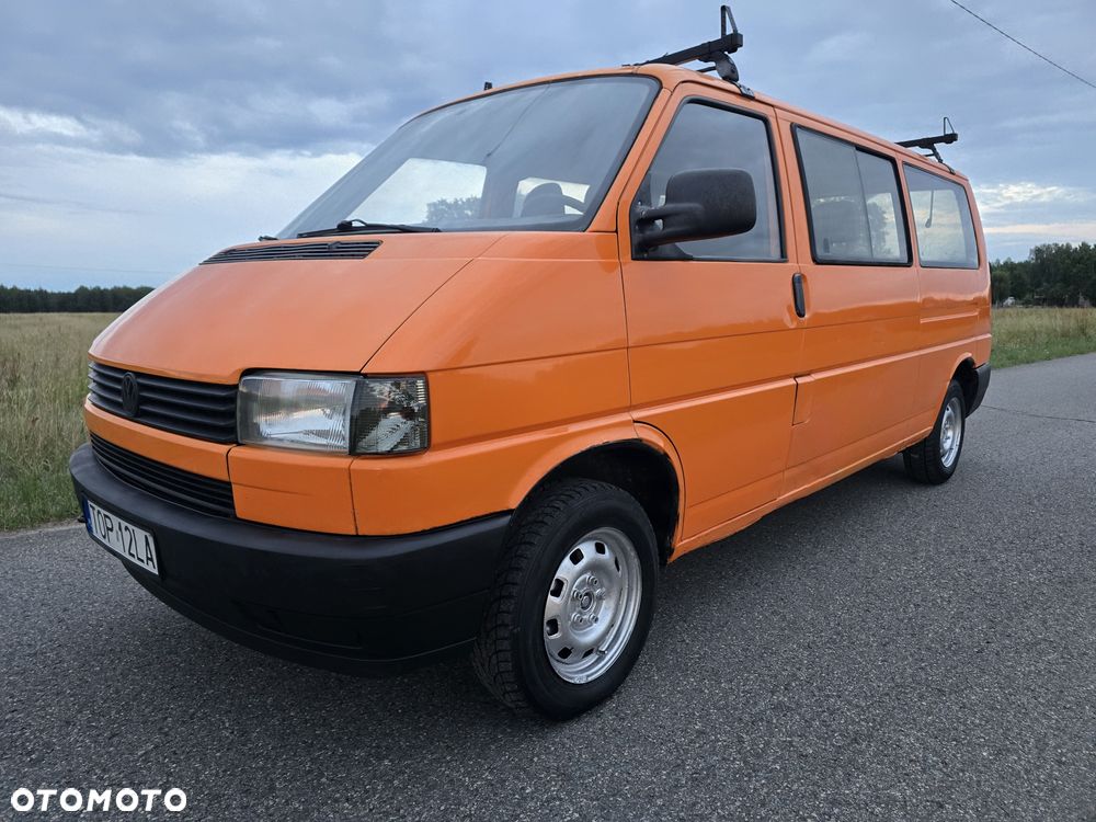 Volkswagen Caravelle - 3