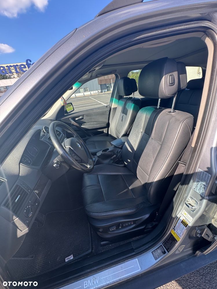 BMW X3 3.0si - 17