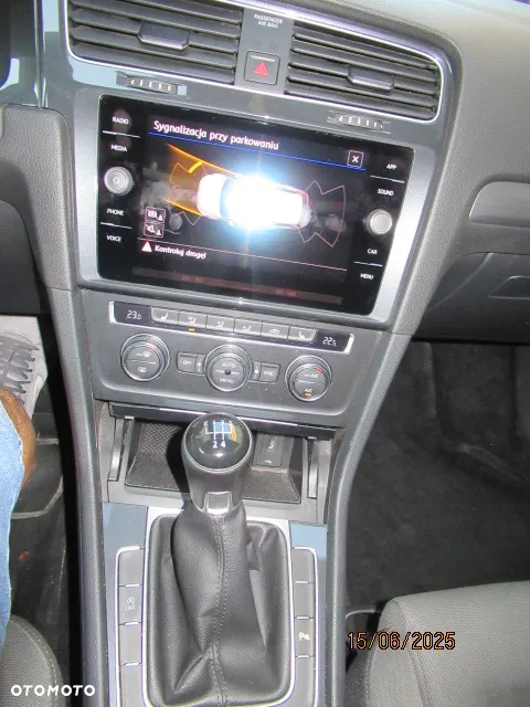 Volkswagen Golf VII 1.6 TDI BMT Comfortline - 28