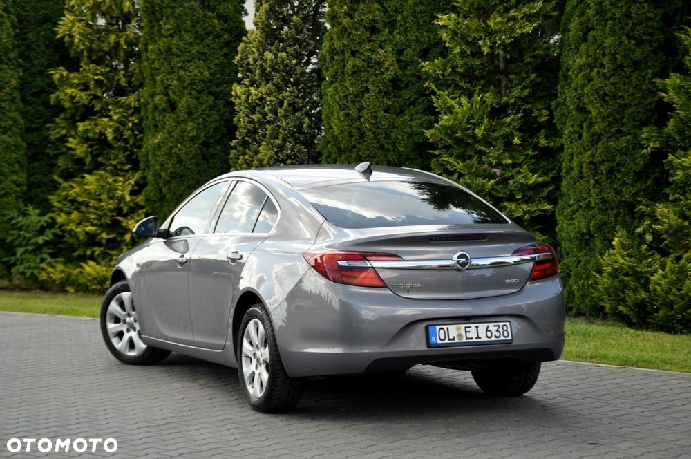 Opel Insignia - 15