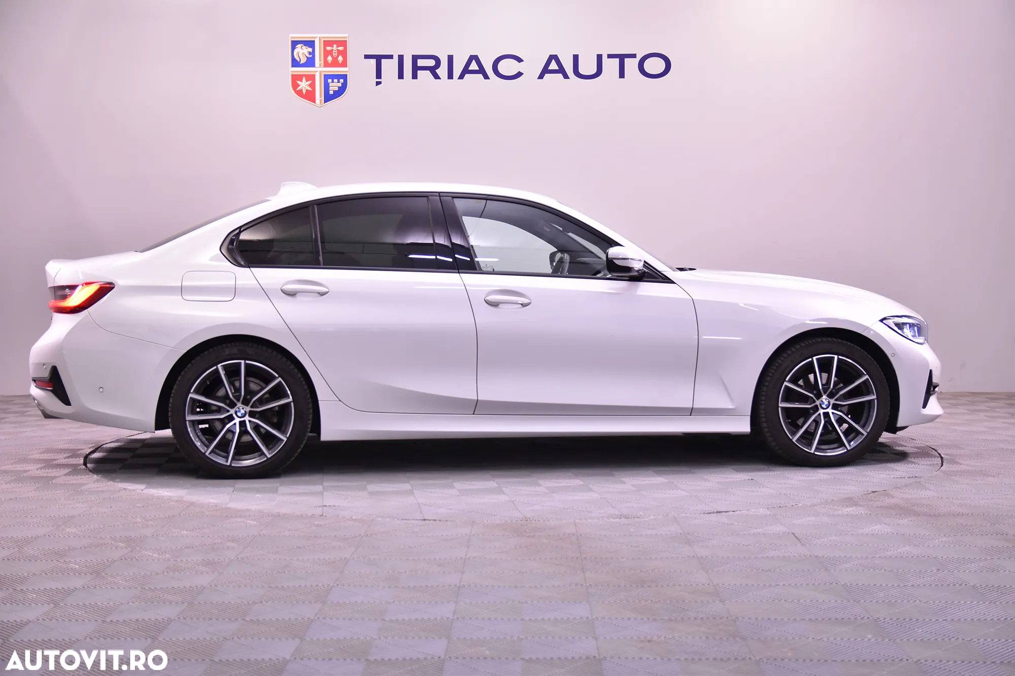 BMW Seria 3 320d AT MHEV - 6