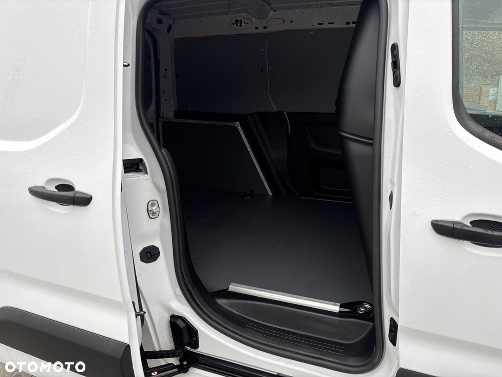 Toyota PROACE CITY - 14