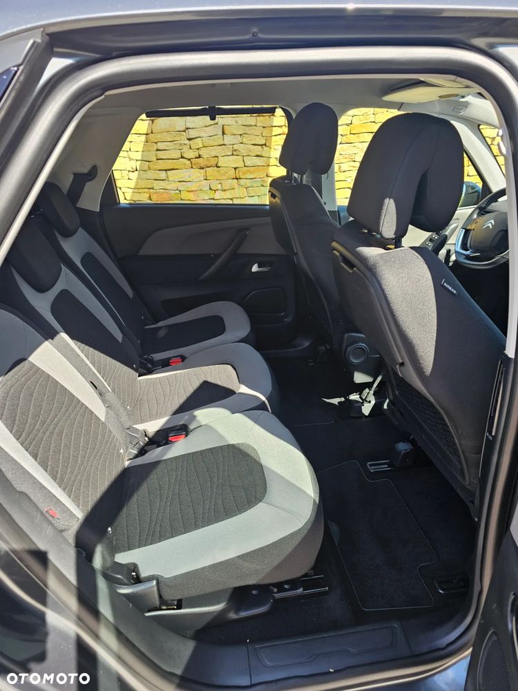 Citroën C4 Picasso 1.2 PureTech MoreLife - 23