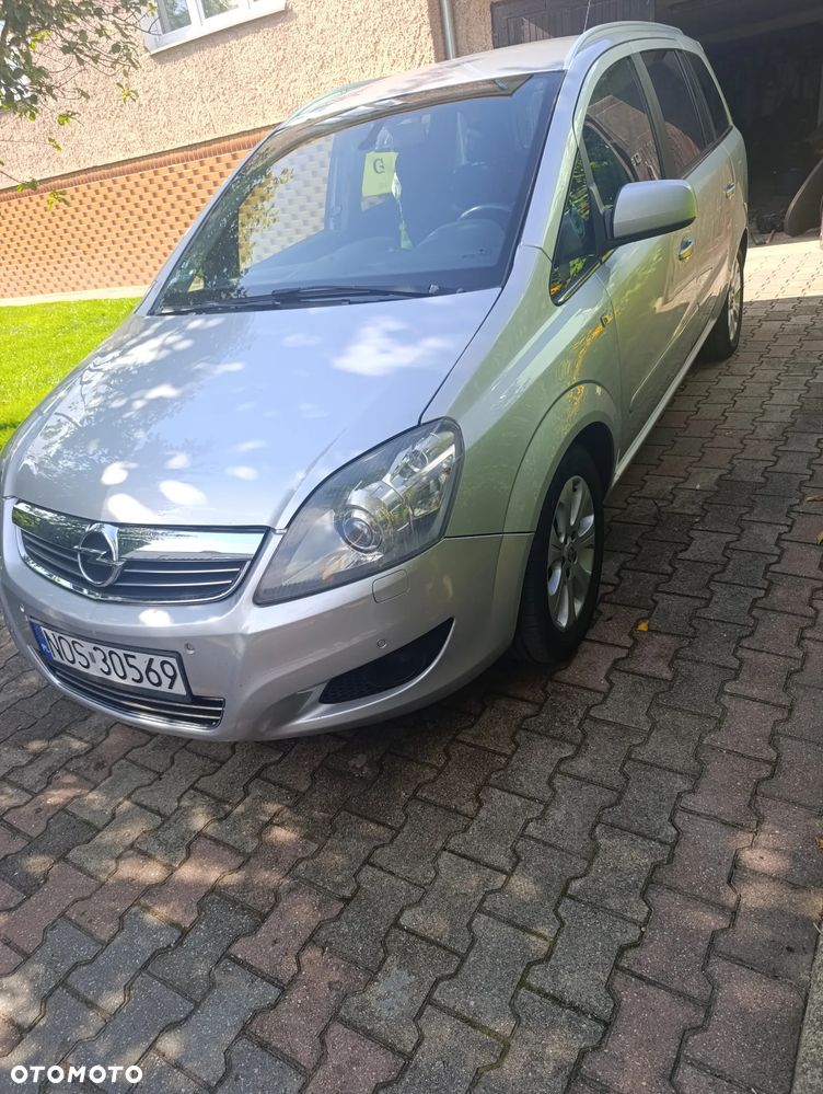 Opel Zafira 1.8 - 8