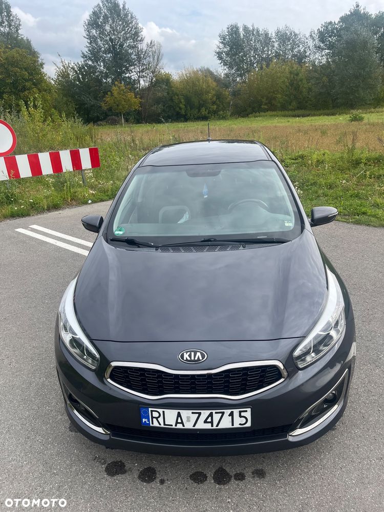 Kia Ceed 1.6 GDI Platinum Edition - 4