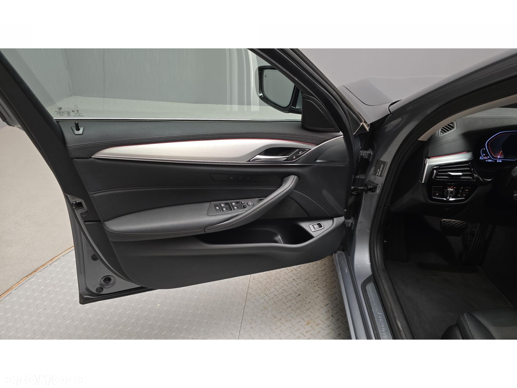 BMW Seria 5 - 17