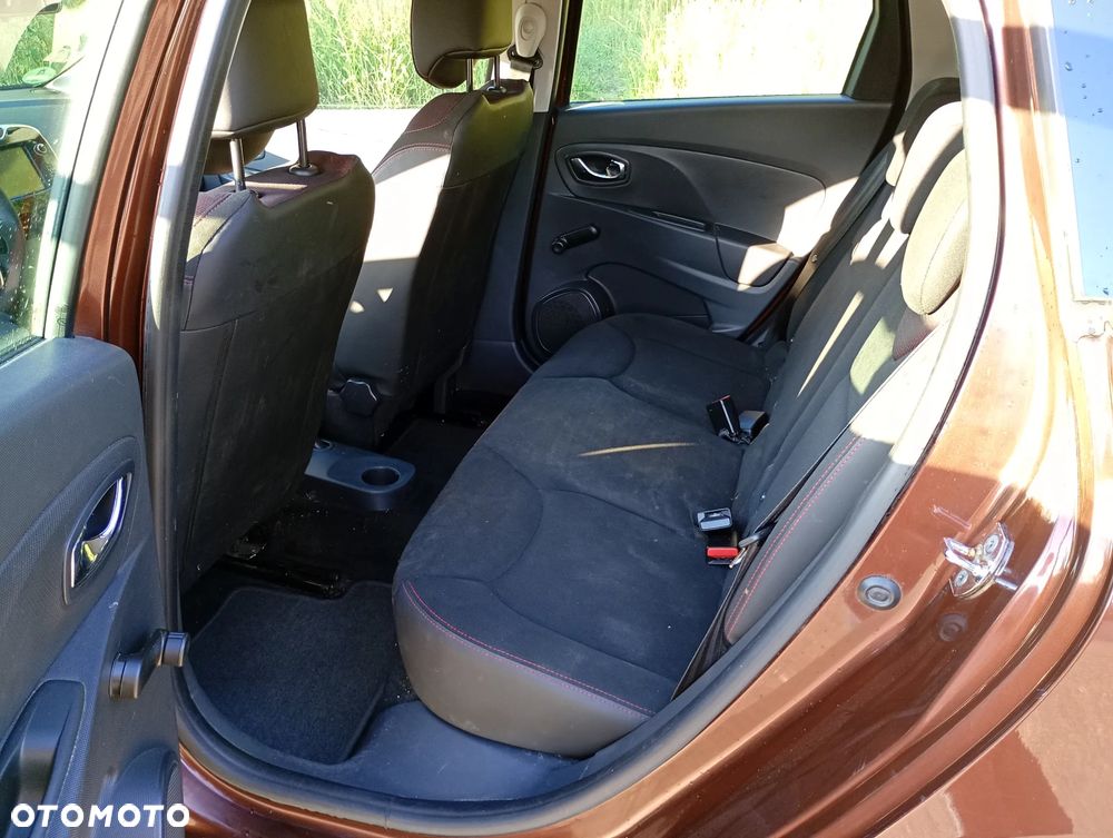 Renault Clio TCe 90 Limited - 16