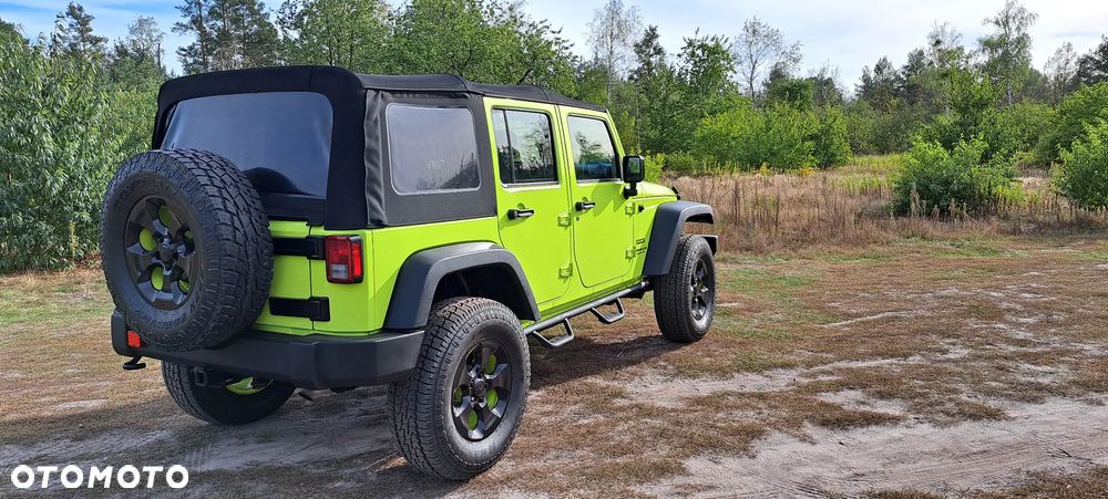 Jeep Wrangler - 23