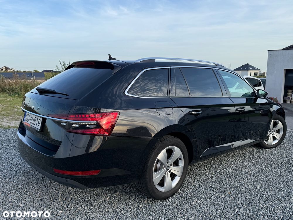 Skoda Superb 2.0 TDI SCR Ambition DSG - 18