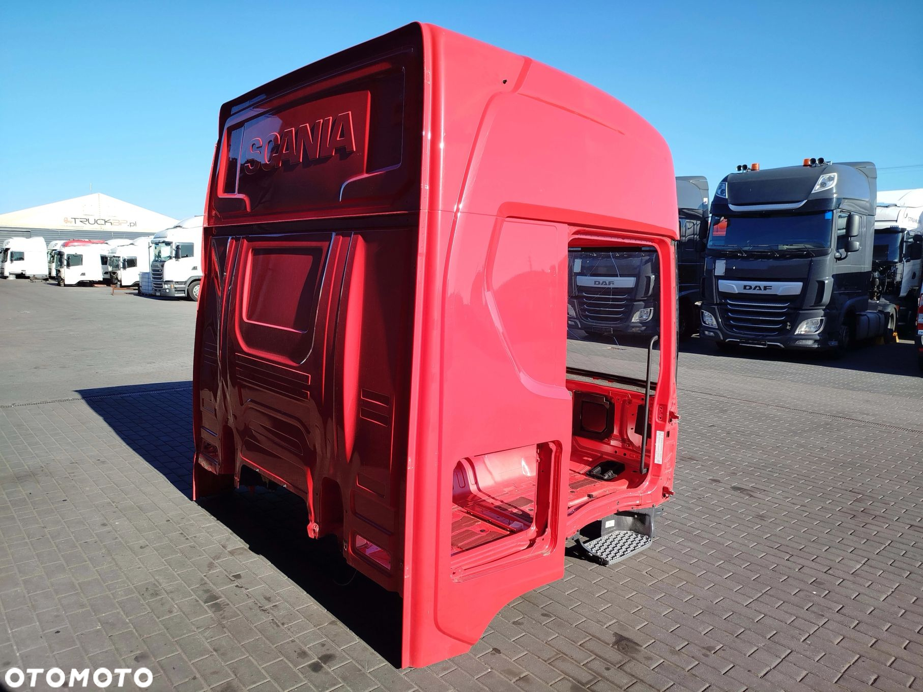 KABINA GOŁA SCANIA R NTG - 4