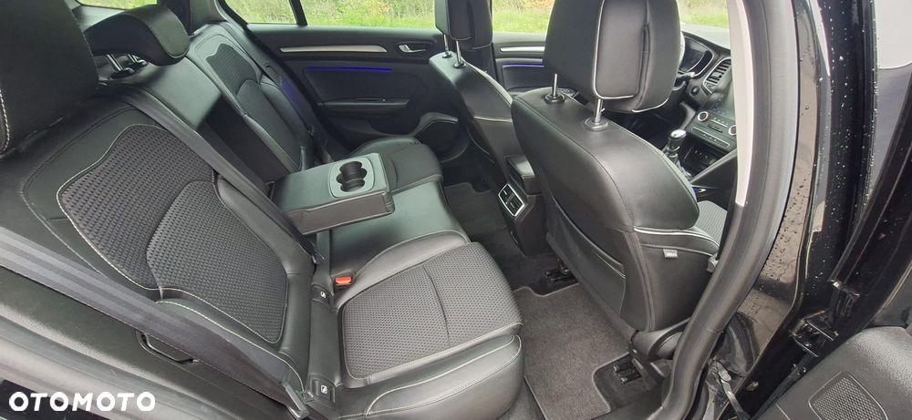 Renault Megane TCe 140 GPF BOSE EDITION - 26