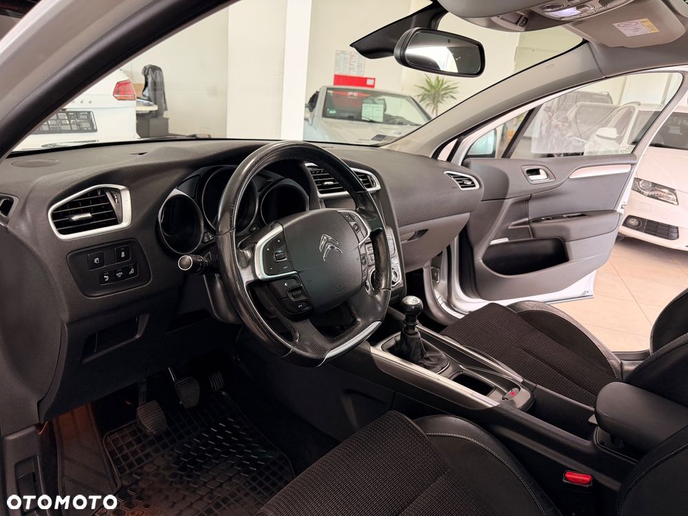 Citroën C4 - 16