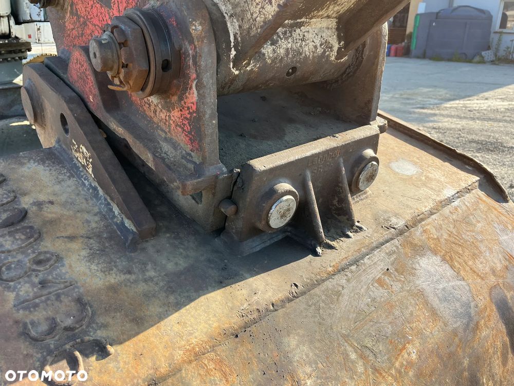 Terex TC260LC - 16