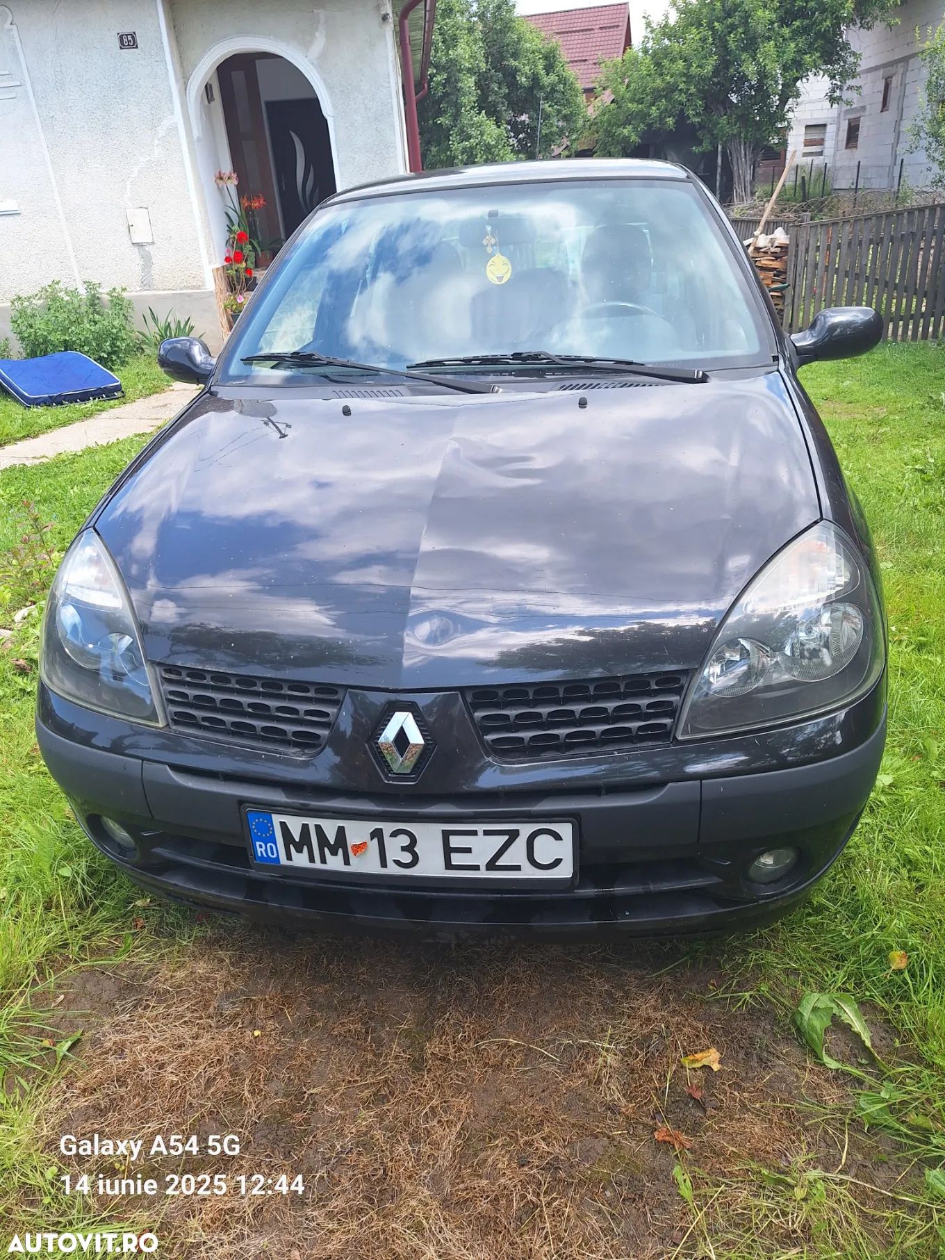 Renault Clio 1.2 16V 75 Dynamique - 1