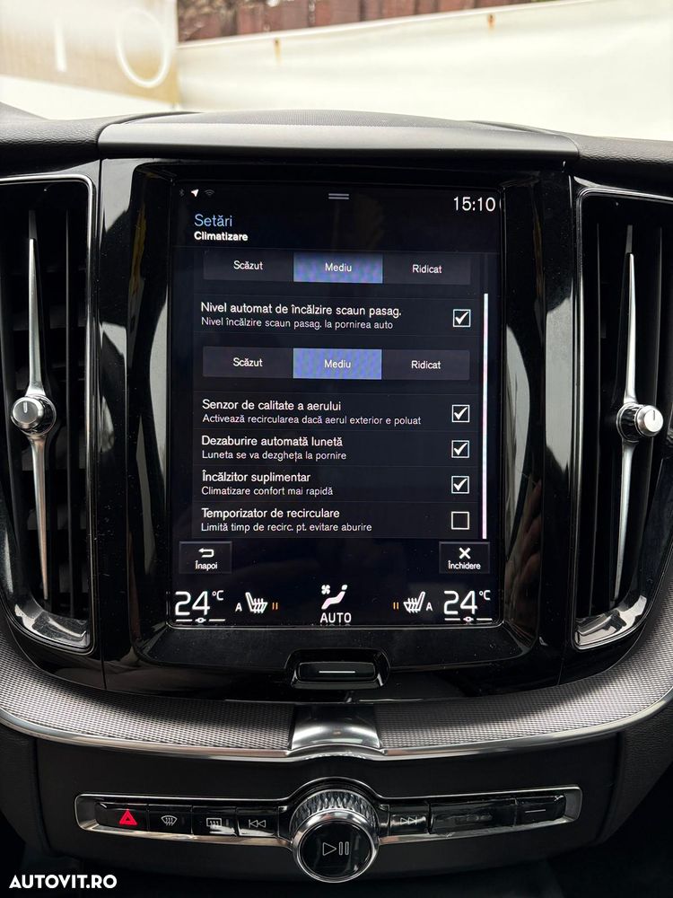 Volvo XC 60 Recharge T8 Twin Engine eAWD R-Design - 12