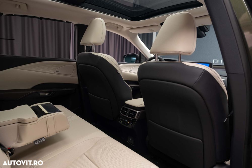 Lexus Seria RX 450h+ E-Four PHEV Luxury - 25