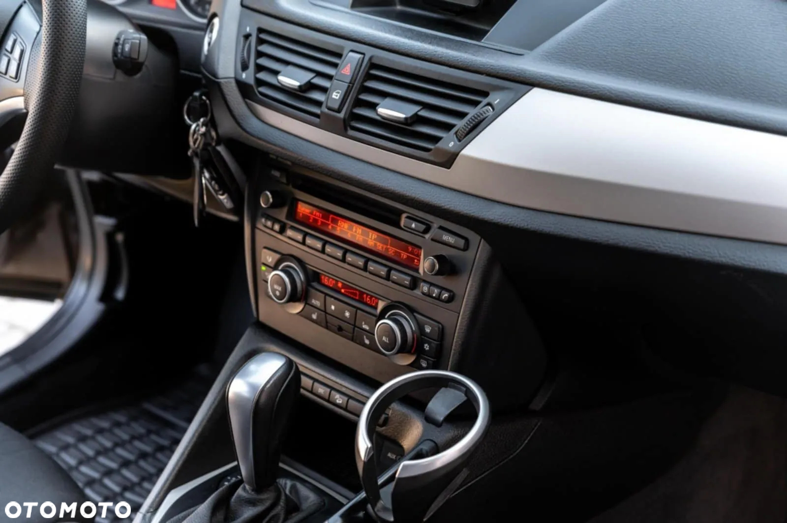 BMW X1 xDrive20d - 23