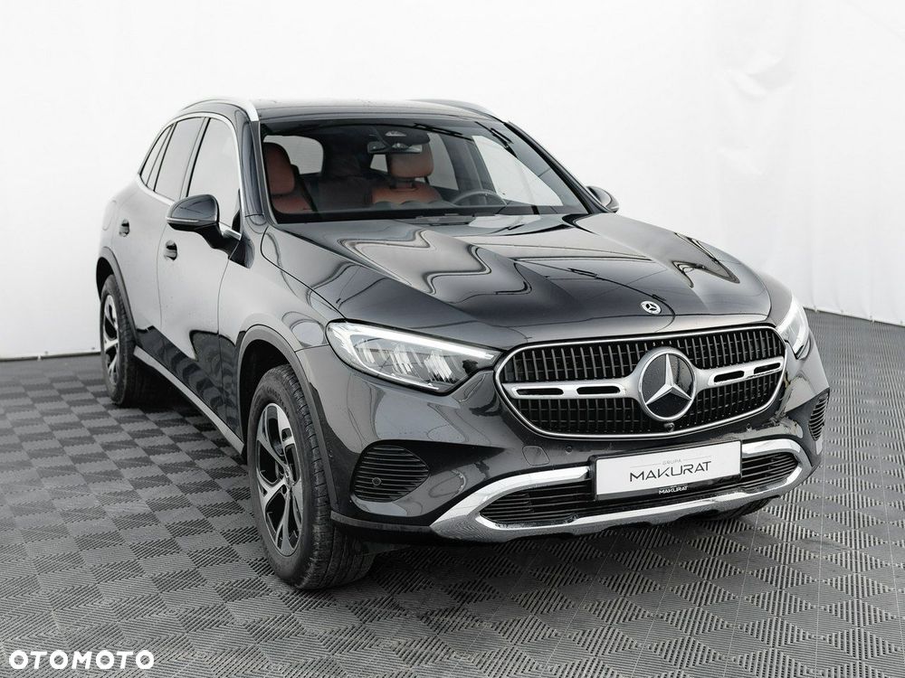 Mercedes-Benz GLC - 4