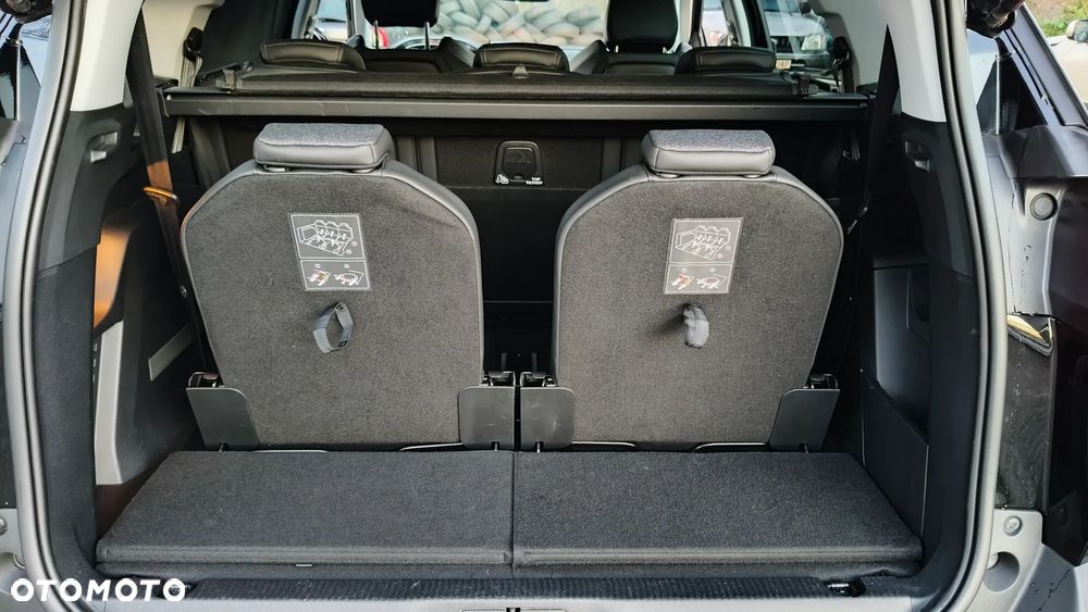 Peugeot 5008 1.5 BlueHDI Active S&S - 23