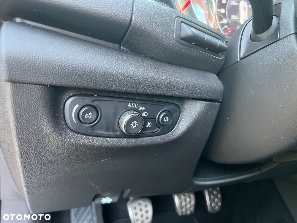 Opel Insignia 2.0 CDTI ecoFLEXStart/Stop Business Edition - 30