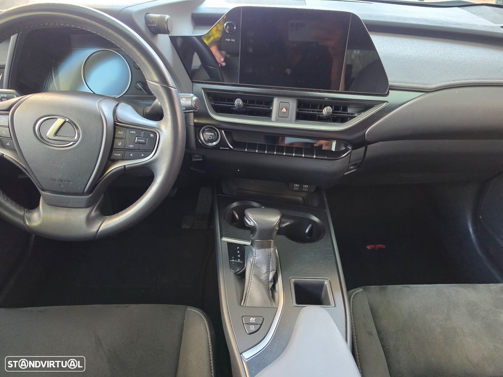 Lexus UX 250h Premium - 20