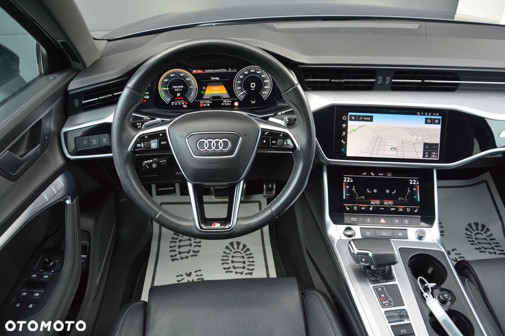 Audi A6 Avant 55 TFSI e quattro S tronic sport - 21