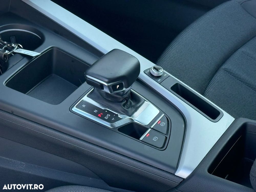 Audi A4 2.0 35 TFSI S tronic MHEV Advanced - 8