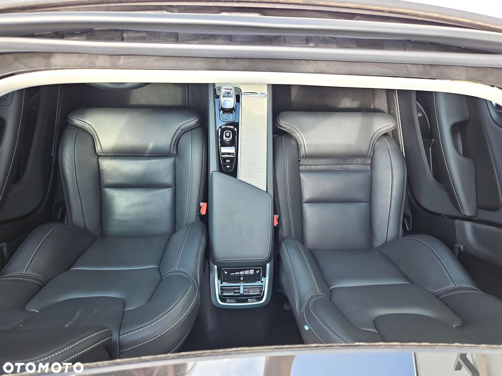Volvo S60 B5 B AWD Ultimate Dark - 29
